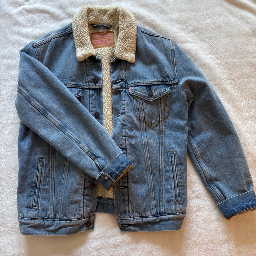 Levi's Cream Sherpa Lined Denim Jacket